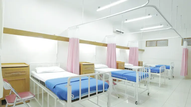 Cēsīs pacientiem sola plašāku slimnīcas aprūpi