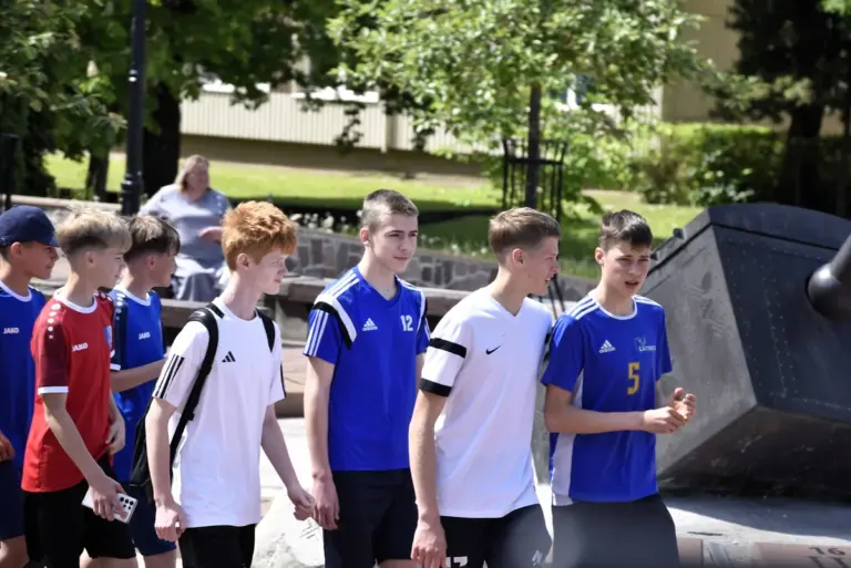 Ludzā jaunieši sagaida olimpiādes lāpu